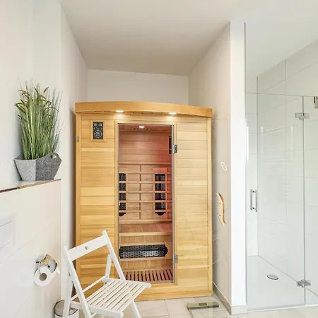Feriehus Amazing In With Sauna *